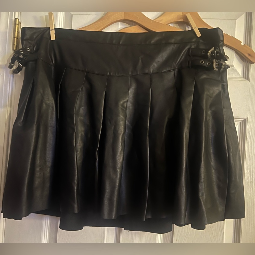 POSTER GIRL Black Skater Mini Skirt
